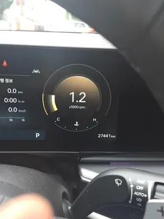 2023 Hyundai Grandeur 3,5 Gasoline 4WD, белый — фото 5