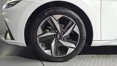 2023 Hyundai Avante 1.6, белый — фото 5