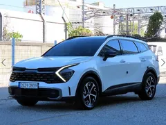 2023 Kia Sportage Signature Gravity 2WD, белый — фото 2