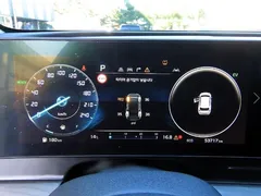 2023 Kia Sportage Signature Gravity 2WD, белый — фото 9