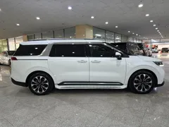 2023 Kia Carnival Gasoline 9-Seater Signature, белый — фото 5