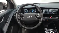 2024 Kia Niro Signature, серый — фото 18