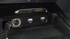 2023 Kia K5 Prestige, белый — фото 13