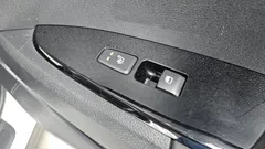 2023 Kia Sportage LPG 2.0 2WD, белый — фото 17