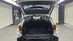2023 Kia Sportage LPG 2.0 2WD, белый — фото 18
