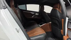 2023 BMW 8-Series M850i xDrive Gran Coupe, белый — фото 12
