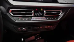 2023 BMW 1-Series M135i xDrive — фото 17