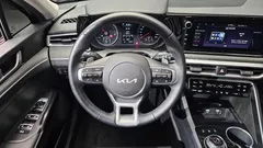 2023 Kia K5 Trendy, чёрный — фото 13