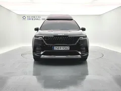 2023 Kia Carnival Diesel 7-Seater Hi-Limousine — фото 3