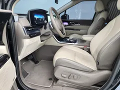 2023 Kia Carnival Diesel 7-Seater Hi-Limousine — фото 8