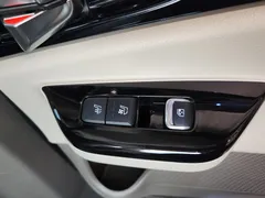 2023 Kia Carnival Diesel 7-Seater Hi-Limousine — фото 19