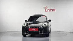 2023 Mini Cooper 3Door Resolute Edition — фото 3