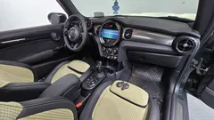 2023 Mini Cooper 3Door Resolute Edition — фото 7