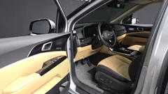 2023 Kia Carnival Diesel 9-Seater Signature, серо-серебристый — фото 10