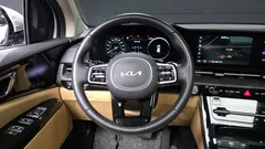 2023 Kia Carnival Diesel 9-Seater Signature, серо-серебристый — фото 13
