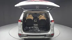 2023 Kia Carnival Diesel 9-Seater Signature, серо-серебристый — фото 20