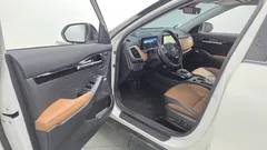 2023 Kia Seltos Gasoline 2.0 2WD, белый — фото 10