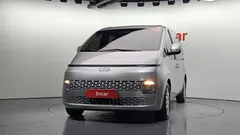 2022 Hyundai Staria Cargo 5-Seater, серебристый — фото 3
