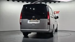 2022 Hyundai Staria Cargo 5-Seater, серебристый — фото 4