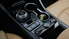 2023 Kia K5 2.0, белый — фото 9