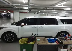 2023 Kia Carnival Diesel 9-Seater Prestige — фото 5