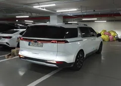 2023 Kia Carnival Diesel 9-Seater Prestige — фото 6