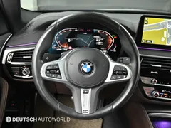 2023 BMW 5-Series 523d M Sport — фото 17
