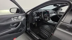 2022 Mercedes-Benz E-Class E350 4MATIC AMG Line, серый — фото 10