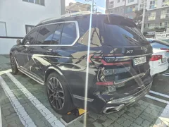 2023 BMW X7 xDrive 40i M Sport 6STR — фото 4