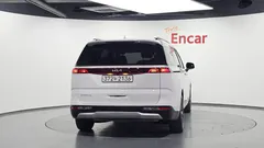 2023 Kia Carnival Diesel 9-Seater Prestige — фото 4