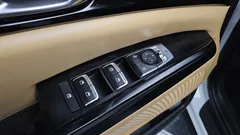 2023 Kia Carnival Diesel 9-Seater Prestige — фото 16