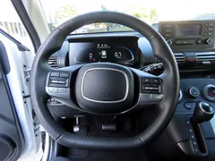 2023 Hyundai Casper Van, белый — фото 8