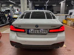 2023 BMW 5-Series 530i xDrive M Sport Package — фото 2