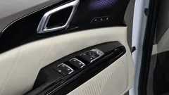 2023 Kia Carnival Gasoline 9-Seater Signature, белый — фото 16