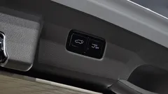 2023 Kia Carnival Gasoline 9-Seater Signature, белый — фото 20