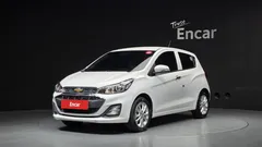 2022 Chevrolet Spark Premier — фото 11