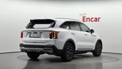 2024 Kia Sorento HEV 1.6 2WD, белый — фото 2