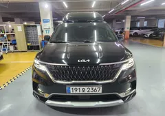 2023 Kia Carnival Diesel 7-Seater Hi-Limousine — фото 11