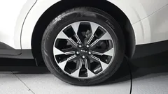 2023 Kia Carnival Gasoline 9-Seater Noblesse, белый — фото 5
