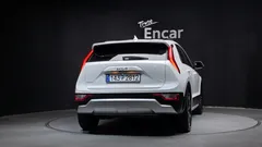 2024 Kia Niro Prestige, белый — фото 4