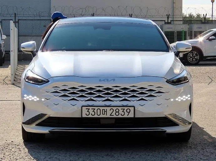2023 Kia K8 3.5 Gasoline 4WD