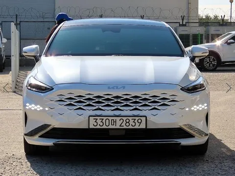 2023 Kia K8 3.5 Gasoline 4WD