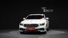 2022 Mercedes-Benz E-Class E250 Exclusive, белый — фото 3
