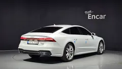 2023 Audi A7 45 TDI Quattro Premium — фото 2