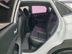 2022 Hyundai Kona Gasoline 2.0 2WD, белый — фото 10