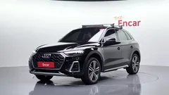 2022 Audi Q5 45 TFSI Quattro Premium — фото 1