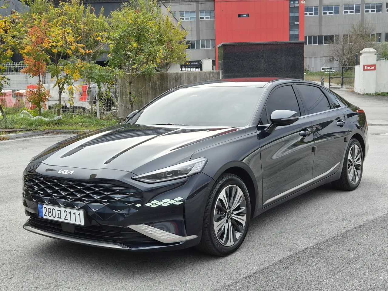 2023 Kia K8 Signature