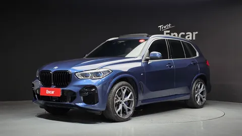 2023 BMW X5 xDrive 40i M Sport
