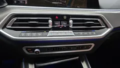 2023 BMW X5 xDrive 40i M Sport, синий — фото 13