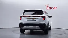 2023 Kia Seltos Gasoline 1.6 Turbo 2WD, белый — фото 4
